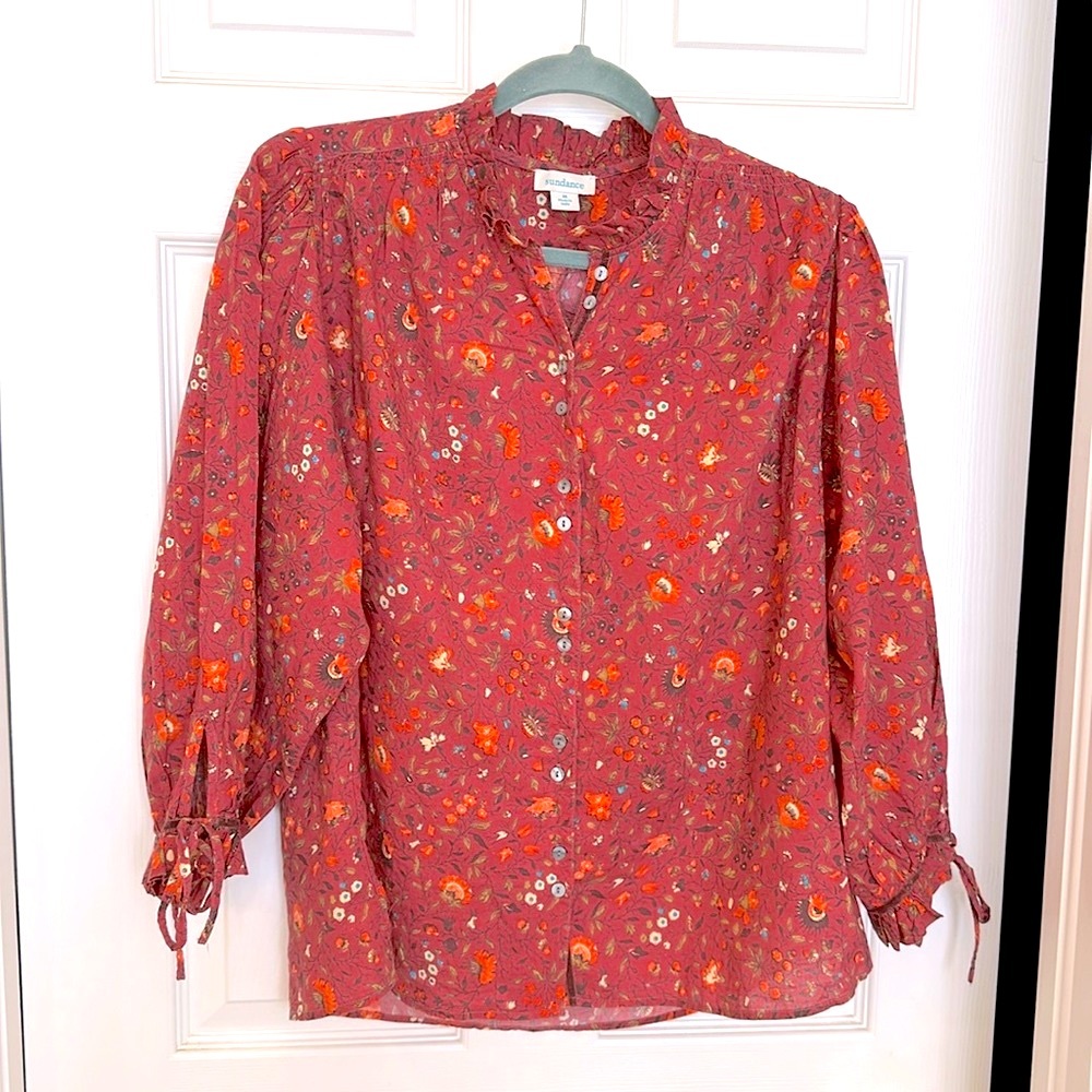 Beautiful Sundance Floral Blouse